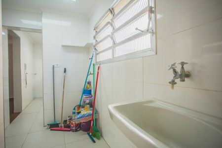 Apartamento à venda com 61m², 2 quartos e 1 vaga Apartamento à venda com 61m², 2 quartos e 1 vagaÁrea de Serviço