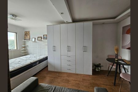 Studio de kitnet/studio para alugar com 1 quarto, 30m² em Campo Belo, São Paulo