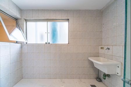 Apartamento à venda com 92m², 3 quartos e 2 vagas Apartamento à venda com 92m², 3 quartos e 2 vagasÁrea de Serviço