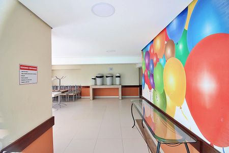 Apartamento à venda com 92m², 3 quartos e 2 vagas Apartamento à venda com 92m², 3 quartos e 2 vagasÁrea comum - Salão de festas