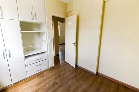 Apartamento à venda com 85m², 3 quartos e 2 vagas Apartamento à venda com 85m², 3 quartos e 2 vagasQuarto 1
