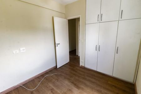 Apartamento à venda com 85m², 3 quartos e 2 vagas Apartamento à venda com 85m², 3 quartos e 2 vagasQuarto 2