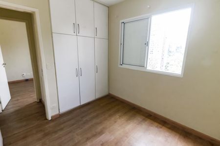 Apartamento à venda com 85m², 3 quartos e 2 vagas Apartamento à venda com 85m², 3 quartos e 2 vagasQuarto 2