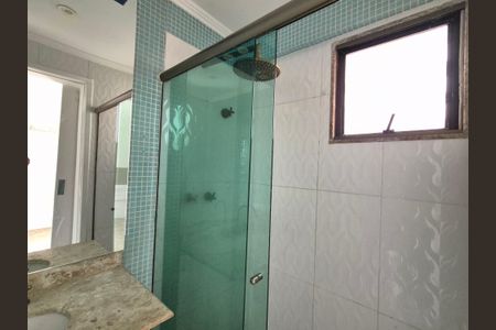 Apartamento à venda com 350m², 3 quartos e 2 vagas Apartamento à venda com 350m², 3 quartos e 2 vagasBanheiro suite 3