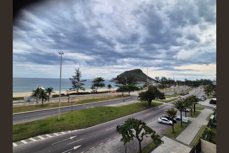 Apartamento à venda com 350m², 3 quartos e 2 vagas Apartamento à venda com 350m², 3 quartos e 2 vagasVista Varanda