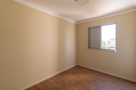 Apartamento à venda com 76m², 3 quartos e 1 vagaQuarto 2