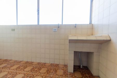 Apartamento à venda com 100m², 2 quartos e 1 vaga Apartamento à venda com 100m², 2 quartos e 1 vagaVaranda e Área de Serviço