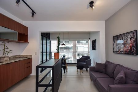 Sala de apartamento para alugar com 1 quarto, 38m² em Vila Suzana, São Paulo