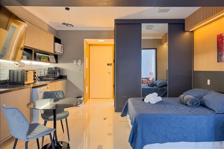 Studio à venda com 33m², 1 quarto e 1 vaga Studio à venda com 33m², 1 quarto e 1 vagaStudio