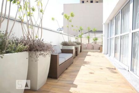 Studio à venda com 33m², 1 quarto e 1 vaga Studio à venda com 33m², 1 quarto e 1 vagaÁrea comum