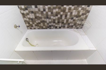 Apartamento à venda com 90m², 2 quartos e sem vagaBanheiro