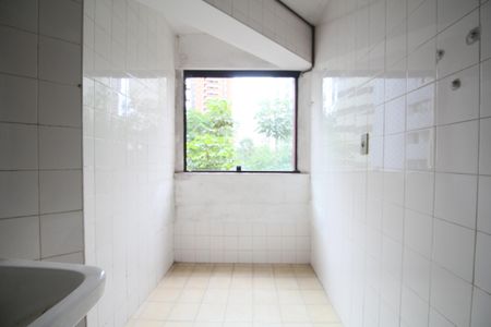 Apartamento à venda com 62m², 3 quartos e 1 vagaÁrea de Serviço