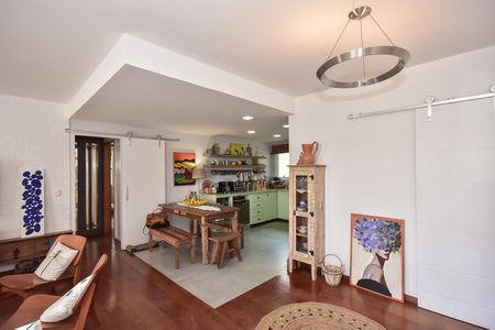 Sala de apartamento à venda com 2 quartos, 112m² em Vila Suzana, São Paulo