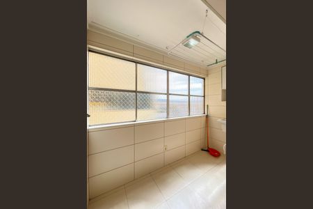 Apartamento à venda com 70m², 2 quartos e sem vaga Apartamento à venda com 70m², 2 quartos e sem vagaÁrea de Serviço