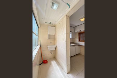 Apartamento à venda com 70m², 2 quartos e sem vaga Apartamento à venda com 70m², 2 quartos e sem vagaÁrea de Serviço