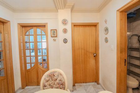 Apartamento à venda com 112m², 2 quartos e sem vaga Apartamento à venda com 112m², 2 quartos e sem vagaSala