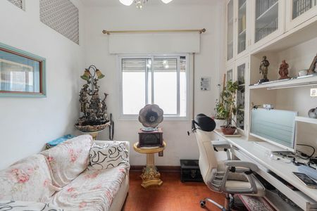 Apartamento à venda com 112m², 2 quartos e sem vaga Apartamento à venda com 112m², 2 quartos e sem vagaEscritório