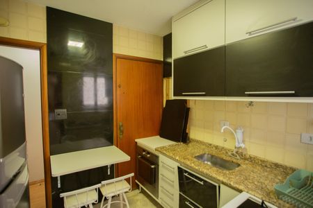 Apartamento para alugar com 60m², 2 quartos e 1 vaga Apartamento para alugar com 60m², 2 quartos e 1 vagaCOZINHA