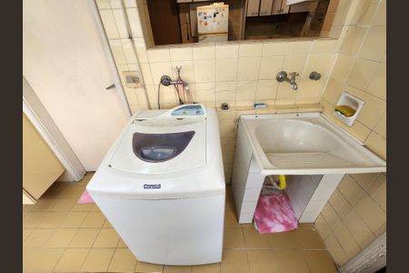 Apartamento para alugar com 165m², 3 quartos e 1 vaga Apartamento para alugar com 165m², 3 quartos e 1 vagaÁrea de Serviço