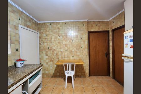 Apartamento para alugar com 165m², 3 quartos e 1 vaga Apartamento para alugar com 165m², 3 quartos e 1 vagaCozinha