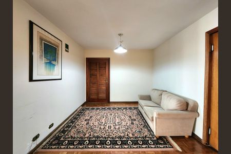 Apartamento para alugar com 165m², 3 quartos e 1 vaga Apartamento para alugar com 165m², 3 quartos e 1 vagaSala