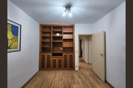 Apartamento para alugar com 165m², 3 quartos e 1 vaga Apartamento para alugar com 165m², 3 quartos e 1 vagaQuarto 1
