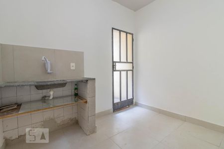 Casa para alugar com 1 quarto, 30m² em Santa Tereza, Belo Horizonte