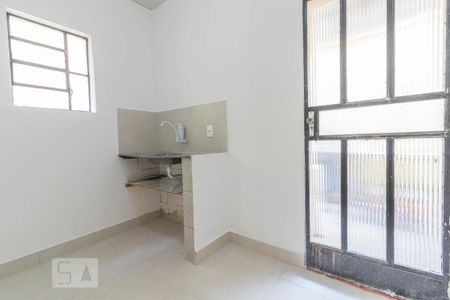 Casa para alugar com 1 quarto, 30m² em Santa Tereza, Belo Horizonte
