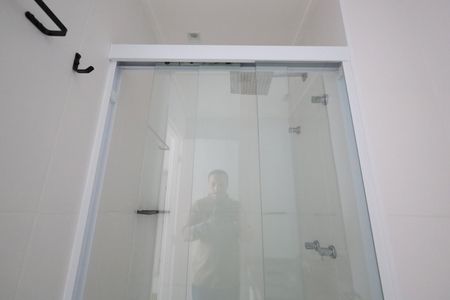 Apartamento à venda com 126m², 3 quartos e 2 vagas Apartamento à venda com 126m², 3 quartos e 2 vagasBanheiro da Suíte 1