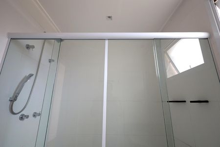 Apartamento à venda com 126m², 3 quartos e 2 vagas Apartamento à venda com 126m², 3 quartos e 2 vagasBanheiro da Suíte 2