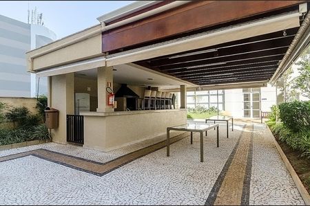 Apartamento à venda com 126m², 3 quartos e 2 vagas Apartamento à venda com 126m², 3 quartos e 2 vagasÁrea comum - Churrasqueira