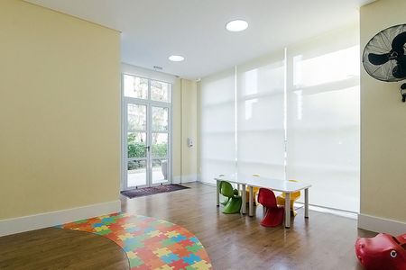 Apartamento à venda com 126m², 3 quartos e 2 vagas Apartamento à venda com 126m², 3 quartos e 2 vagasBrinquedoteca