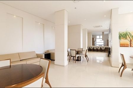 Apartamento à venda com 126m², 3 quartos e 2 vagas Apartamento à venda com 126m², 3 quartos e 2 vagasÁrea comum - Salão de festas