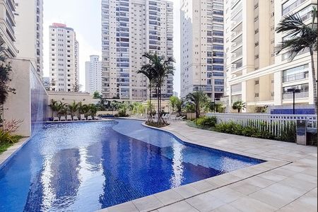 Apartamento à venda com 126m², 3 quartos e 2 vagas Apartamento à venda com 126m², 3 quartos e 2 vagasÁrea comum - Piscina