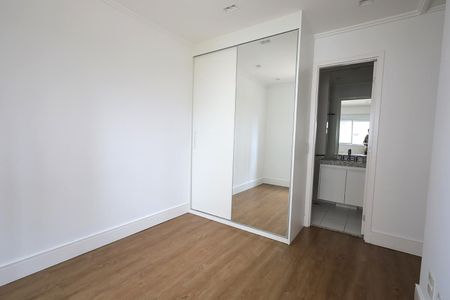 Apartamento à venda com 126m², 3 quartos e 2 vagas Apartamento à venda com 126m², 3 quartos e 2 vagasSuíte 1