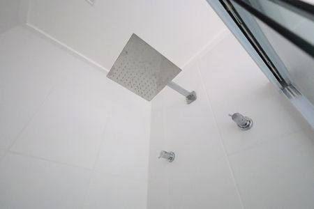 Apartamento à venda com 126m², 3 quartos e 2 vagas Apartamento à venda com 126m², 3 quartos e 2 vagasBanheiro da Suíte 1