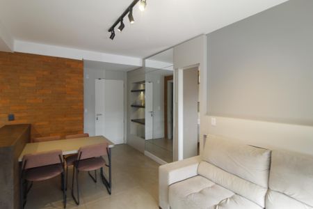 Sala de apartamento para alugar com 1 quarto, 52m² em Petrópolis, Porto Alegre