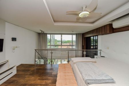 Suíte de apartamento para alugar com 1 quarto, 109m² em Passo da Areia, Porto Alegre