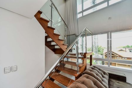 Sala de apartamento para alugar com 1 quarto, 109m² em Passo da Areia, Porto Alegre