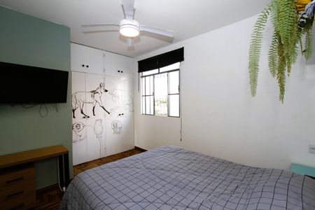 Casa para alugar com 2 quartos, 110m² em João Pinheiro, Belo Horizonte