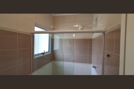 Casa à venda com 272m², 3 quartos e 4 vagas Casa à venda com 272m², 3 quartos e 4 vagasBanheiro Social