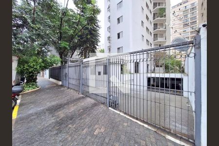Apartamento à venda com 55m², 2 quartos e 1 vaga Apartamento à venda com 55m², 2 quartos e 1 vagaFachada