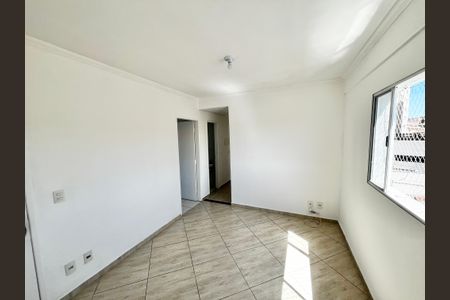 Sala de apartamento para alugar com 3 quartos, 70m² em Vila Barbosa, São Paulo