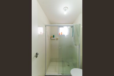 Apartamento à venda com 65m², 3 quartos e 1 vaga Apartamento à venda com 65m², 3 quartos e 1 vagaBanheiro da Suíte