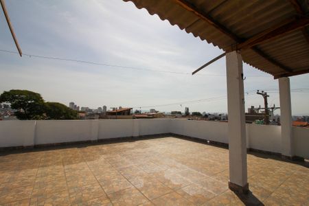 Casa para alugar com 120m², 3 quartos e sem vaga Casa para alugar com 120m², 3 quartos e sem vagaTerraço