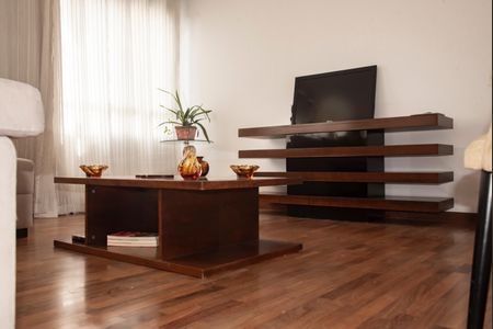 Sala de apartamento para alugar com 3 quartos, 200m² em Planalto Paulista, São Paulo