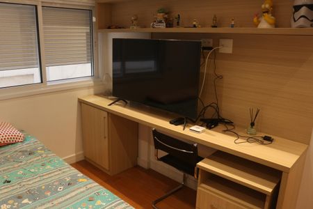 Apartamento para alugar com 242m², 3 quartos e 3 vagasSuíte 2