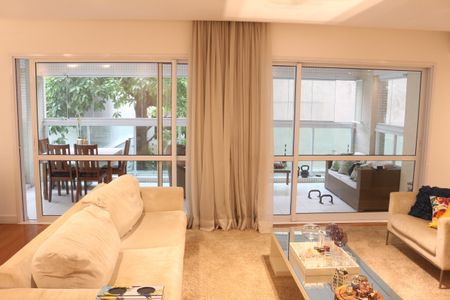 Sala de apartamento à venda com 3 quartos, 242m² em Santo Antônio, São Caetano do Sul