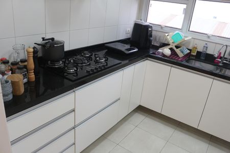 Apartamento para alugar com 242m², 3 quartos e 3 vagasCozinha