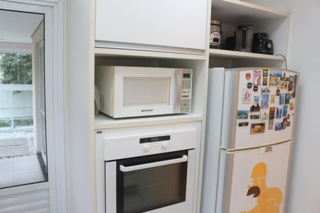 Apartamento para alugar com 242m², 3 quartos e 3 vagasCozinha